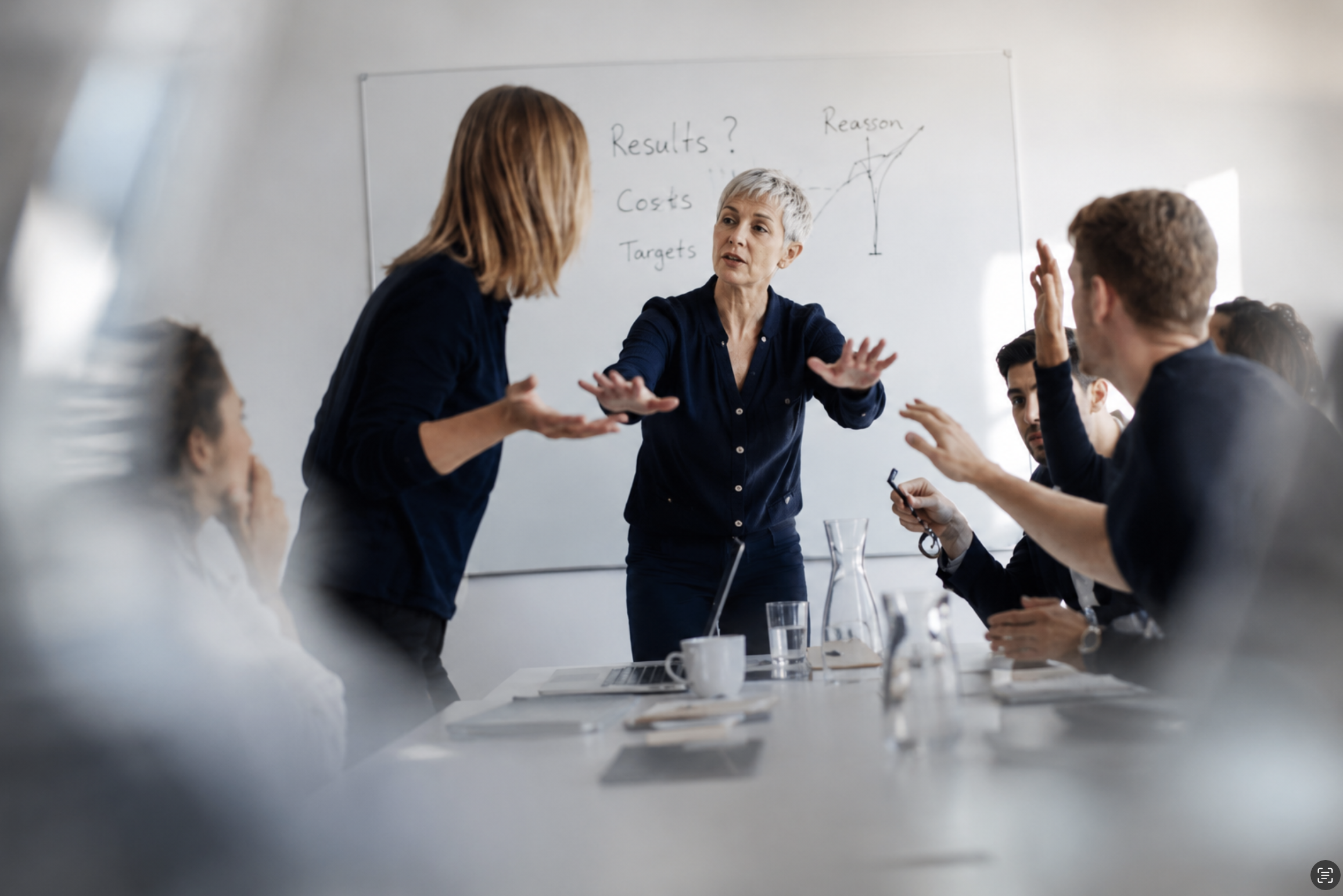 Besprechung im Büro