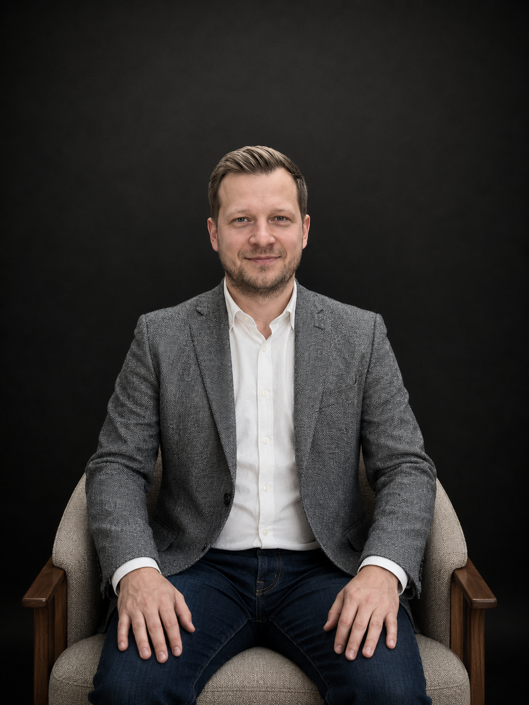 Tobias Becker